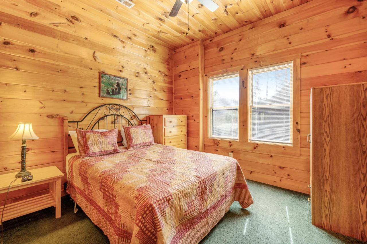 Papaw'S Bear Den Villa Pigeon Forge Buitenkant foto